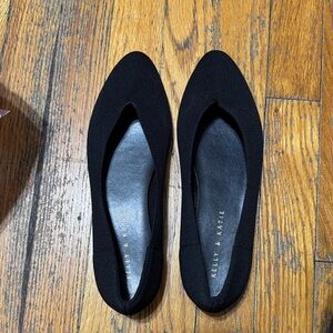 Kelly & Katie Elegant Black Loafers